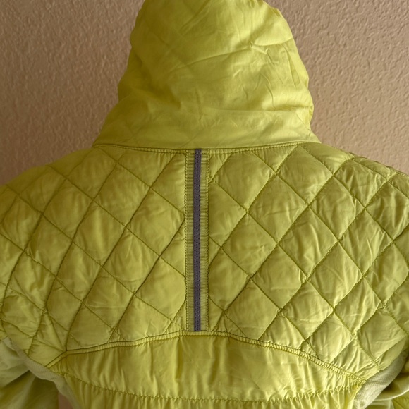 lululemon athletica Neon Yellow What the Fluff Pullover Jacket - Picture 13 of 14